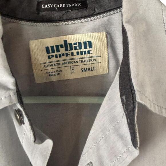 Urban Pipeline Short Sleeve Button-Up Shirt Gray Casual Utility Zipper Pocket - Picture 6 of 7